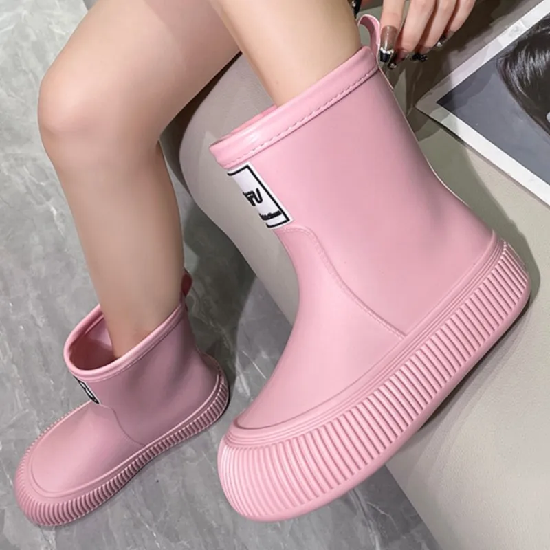 Trend Mid Tube Rainboots Comfortable Fashion Women\'s Waterproof Non-slip Light Soft Wear-resistant Thick Sole Solid Rain Shoes