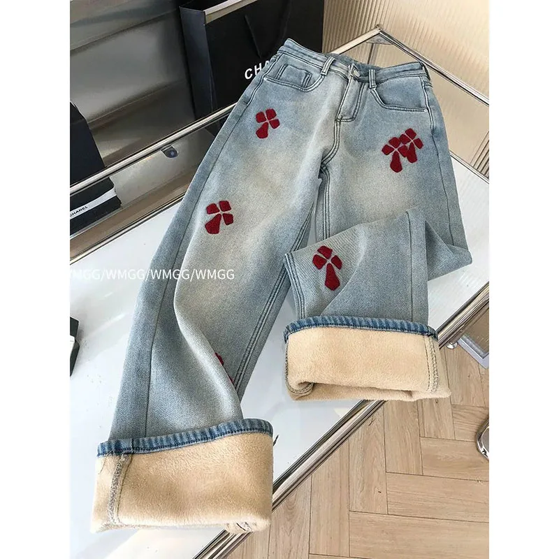 

Женские осенне-зимние новые теплые джинсы с вышивкой красного креста, свободные брюки-джокер с высокой талией, бархатные прямые повседневные брюки со шваброй