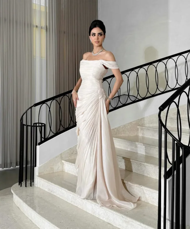 تخصيص جودة عالية بلا أكمام قبالة الكتف التجاعيد المرأة طول الأرض سويب تراين سستة فيستدوس أنيقة الفقرة Mujer #3