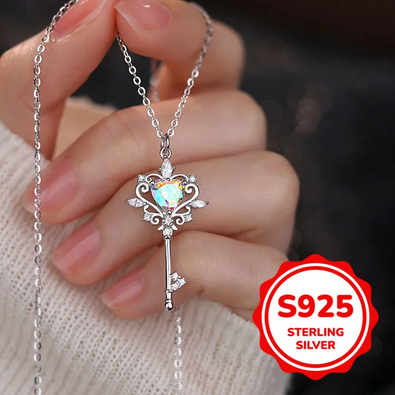 

S925 authentic sterling silver necklace for women's keys for luxury, love, versatile retro, fashionable, classic and elegant