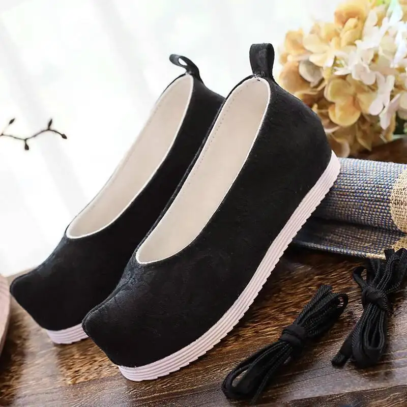 Solid Color Hanfu Ancient Style Shoes Height Increasing Women Spring Autumn Upturned Toe Shoes Bow Shoes Mid Heel Tang Style view 4