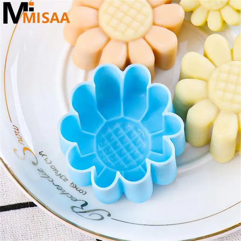 Silicone Cake Mold Fresh Tasteless Easy Demoulding Simple Convenient Backing Tool Baking Pan Non-stick Food Grade Silica Gel