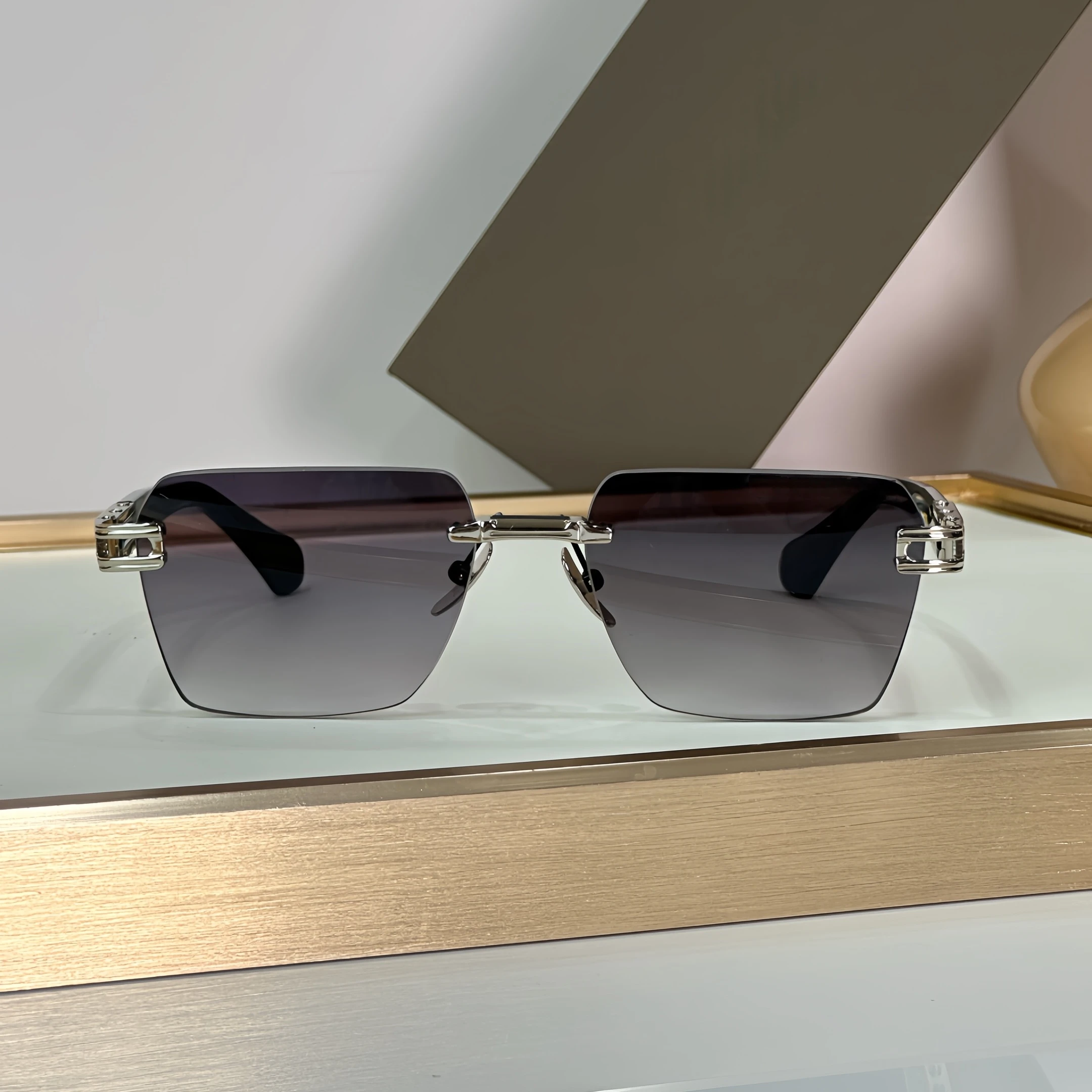 

Cool Alloy Men's Sunglasses META EVO ONE Fashion oculos sol masculino Sunglasses DTS 147 man Stylish women's Sunglasses