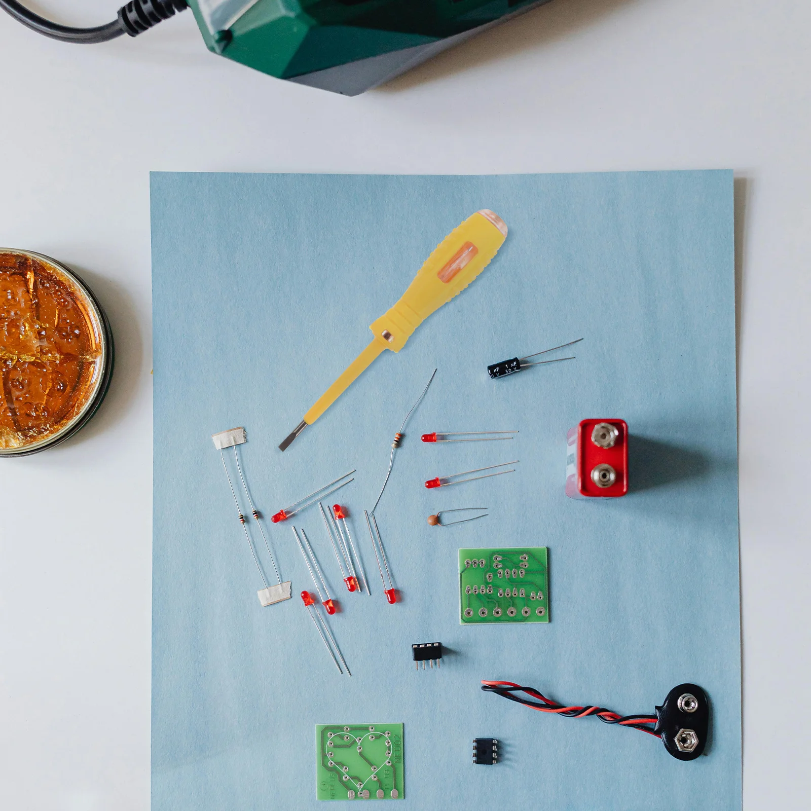 

3Pcs Screwdriver Electric Tester Voltage Multi-Functional High-Strength Screwdriver Tester for Electrical Use Wire