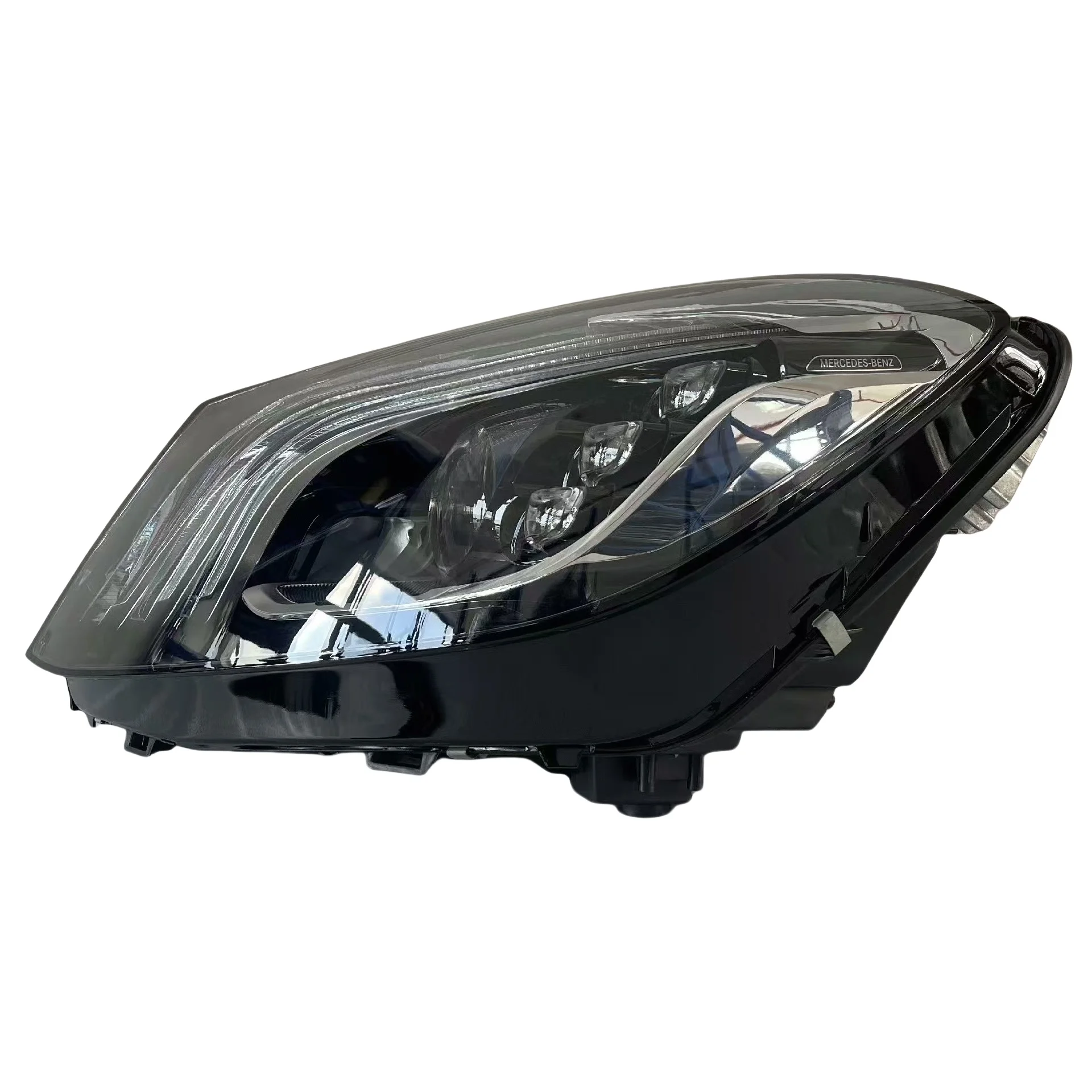 Suitable for Mercedes-Benz W222 S320 S350 S400 S450 S500 S63 original remanufactured LED three-eye headlight A2229068704/8804