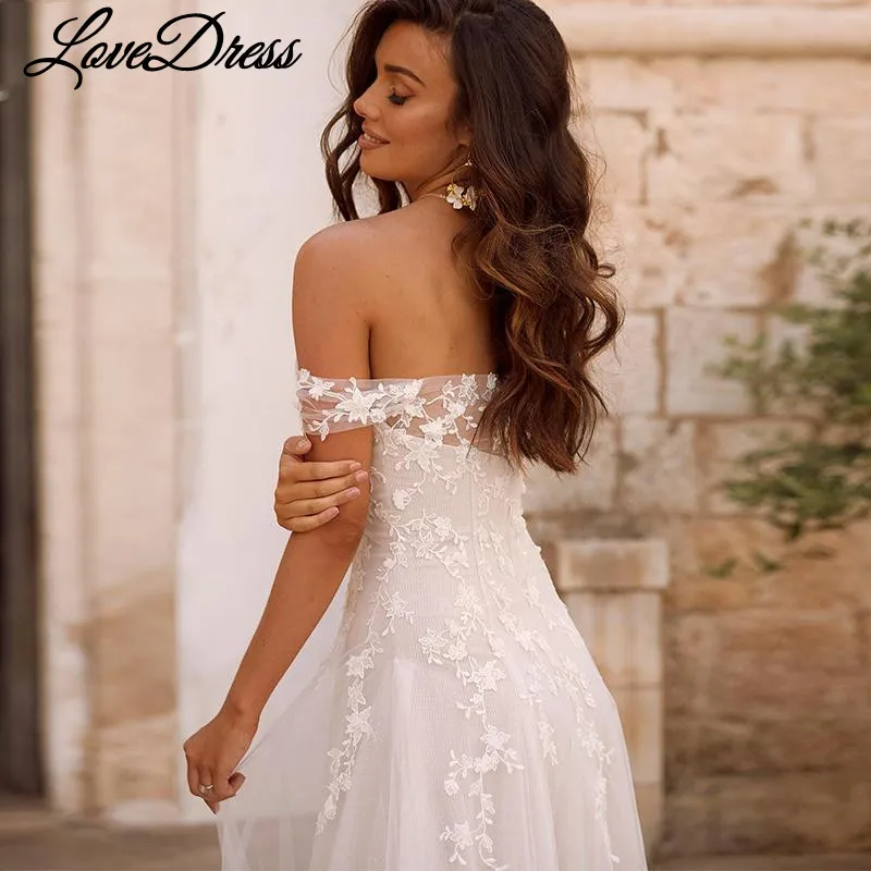 فستان زفاف من LoveDress ذو رقبة قارب مثير للعروس على شكل حرف a فستان عروس أنيق مكشوف الأكتاف مزين بالدانتيل بدون ظهر Vestido De Novia