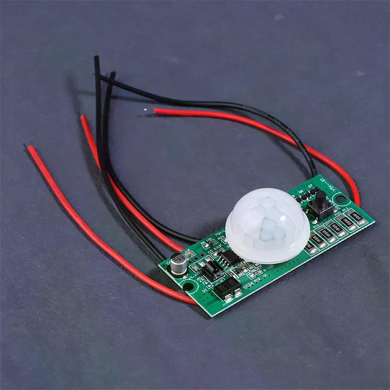 3.2V 3.7V Remote Control PIR Solar Integrated Street Lamp Sensor Circuit Board With Controller