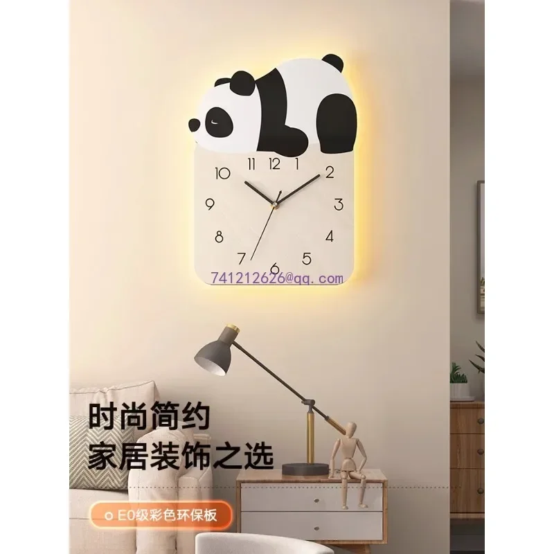 

Clocks and wall clocks are used in the living room with fashionable, simple and creative panda designs