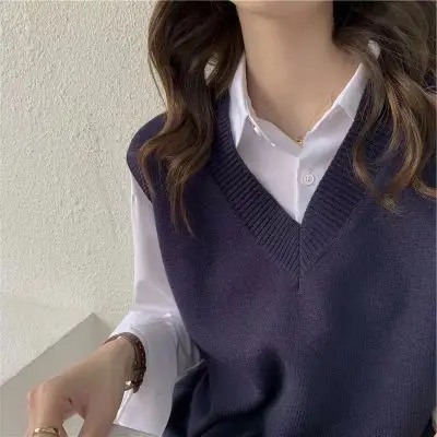 

Winter Sweater Vest Women 2025 Korean Fashion V Neck Sleeveless Knitted Pullover Waistcoat Female Loose Spring Jumper