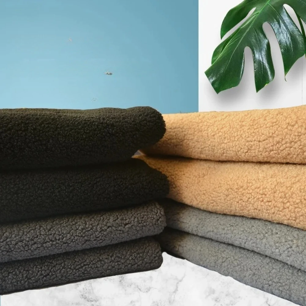 

Тедди бархатная ткань, подкладка для одежды, теплая утолщенная полиэстер, акриловый материал, шитье своими руками, оптовая продажа, ткань на метр