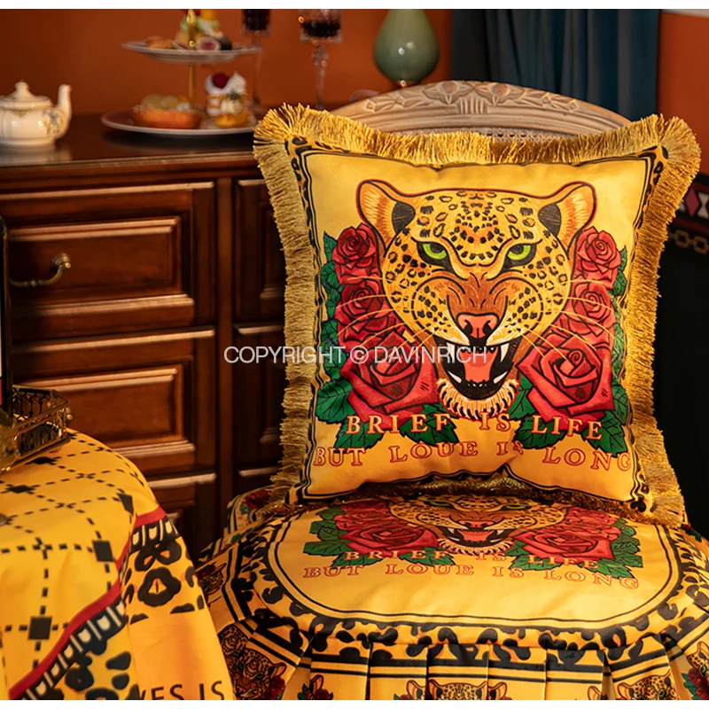 DAVINRaccompli-Housses de coussin rétro en velours rouge, taies d'oreiller imprimées, fleurs de printemps autour du lapin, franges, style lapins, 227