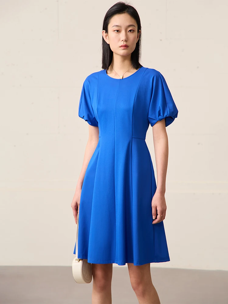 

AMII Minimalist 2023 Women Dresses Summer New Round Neck Lantern Short Sleeve Slim Fit French Female Knitting Dress 72342021