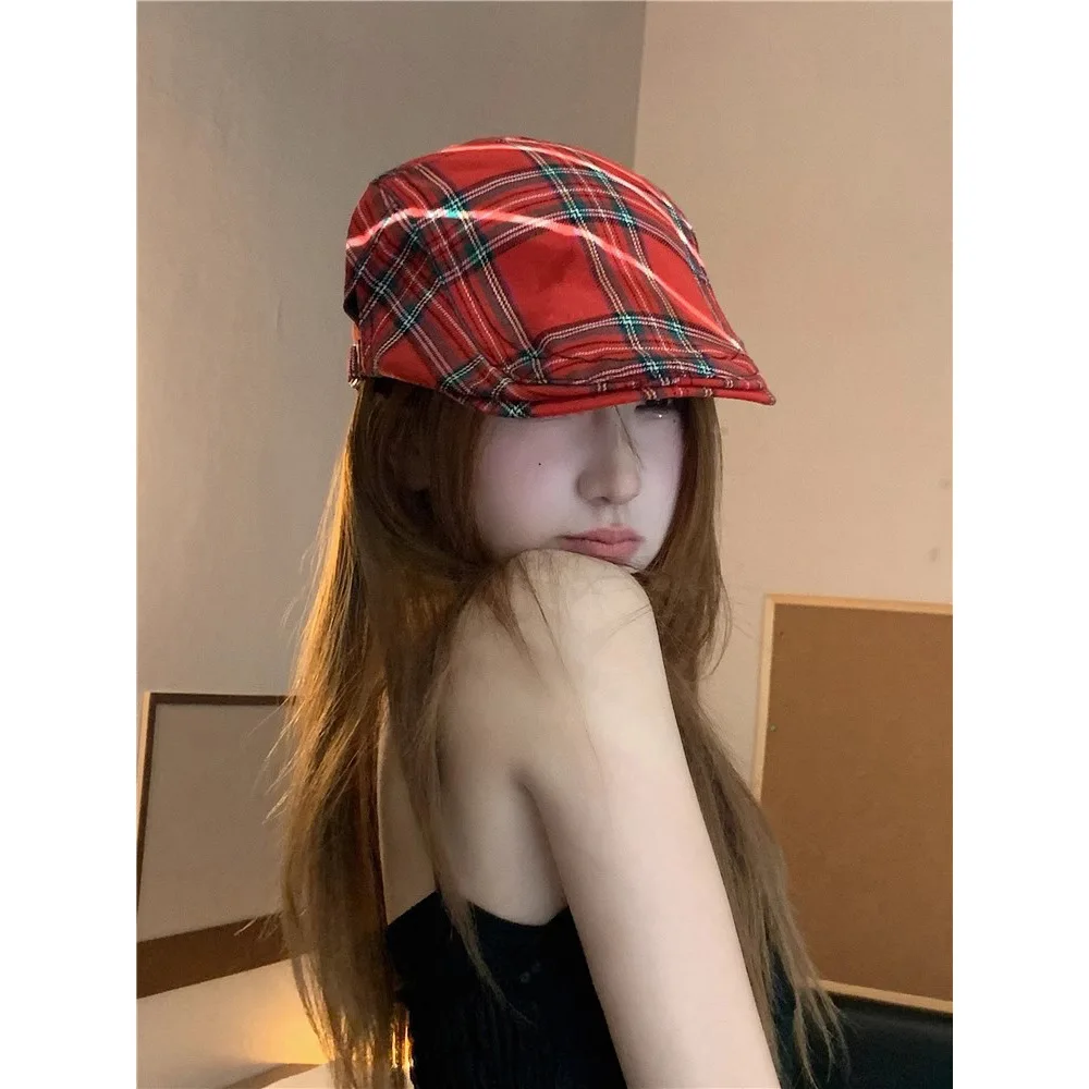 Unisex Plaid Cotton Newsboy Cap with Adjustable Buckle Gatsby Ivy Style Flat Beret Cabbie Driving Cap for Men And Women