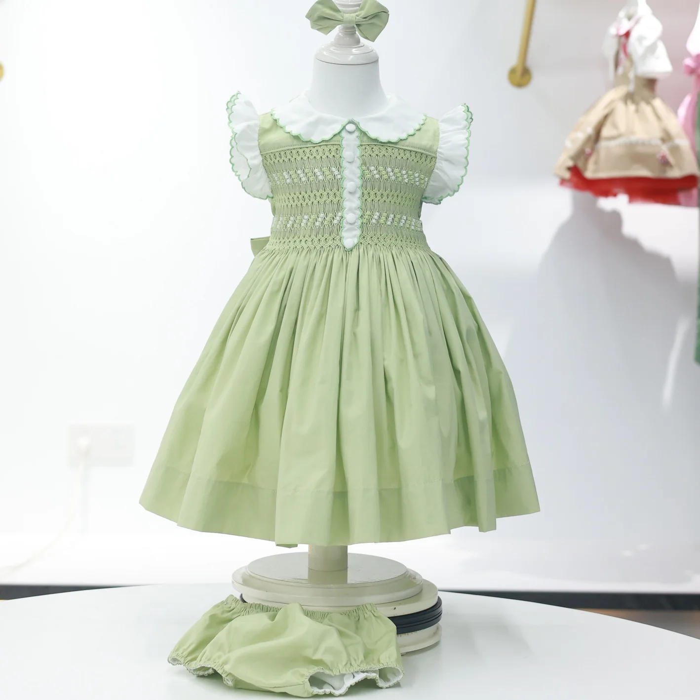 0-12Y Baby Girl Summer Handmade Embroidery Smocked Light Green Dress Romper for Birthday Phototgraphy Holiday Eid A234