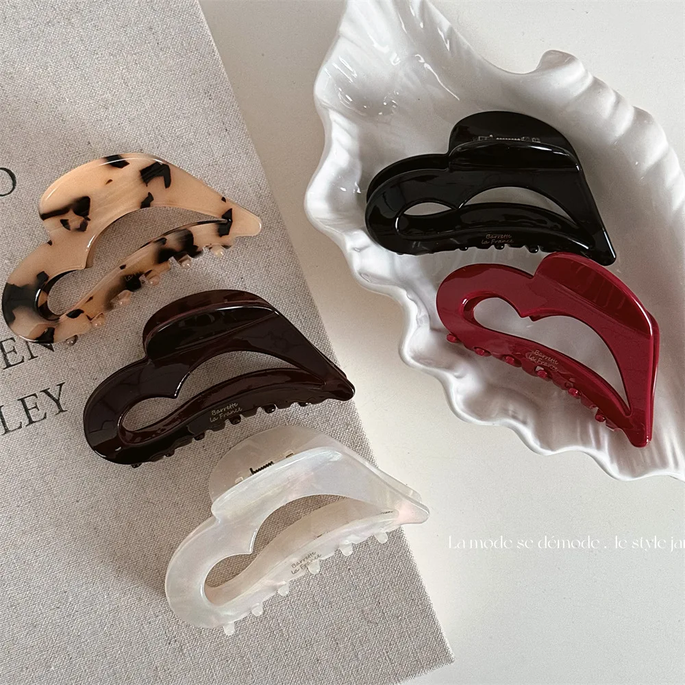 

NEW 9CM Heart-shaped Acetate Hair Claw French Retro Claw Clip Valentine's Day Crab Hair Clip for Women Girls Hair Accessories