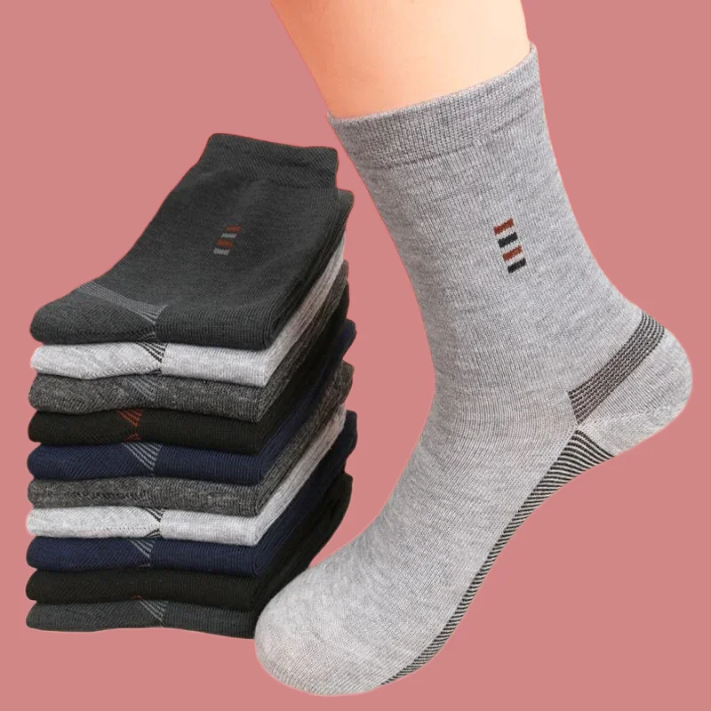 Calcetines de tubo medio transpirables para hombre, calcetín deportivo estándar, de alta calidad, cómodo, informal, Color sólido y Simple, a la moda, 5/10 pares