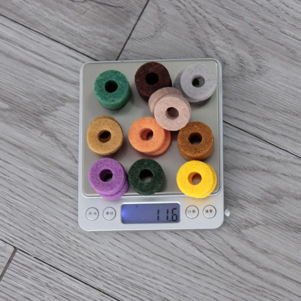 

20 шт. цветных войлочных накладок для барабанных тарелок стандартного размера, защитные подушечки для всех барабанных установок, эффективная защита от ударов металлическими элементами