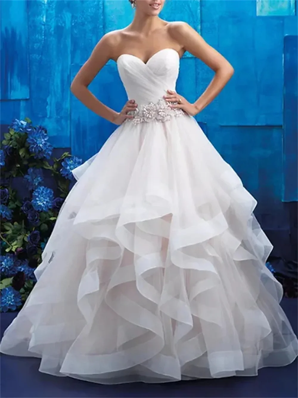 Ball Gown Wedding Dresses Strapless Sweep Brush Train Tulle Polyester Sleeveless Country Plus Size with Beading Draping Applique