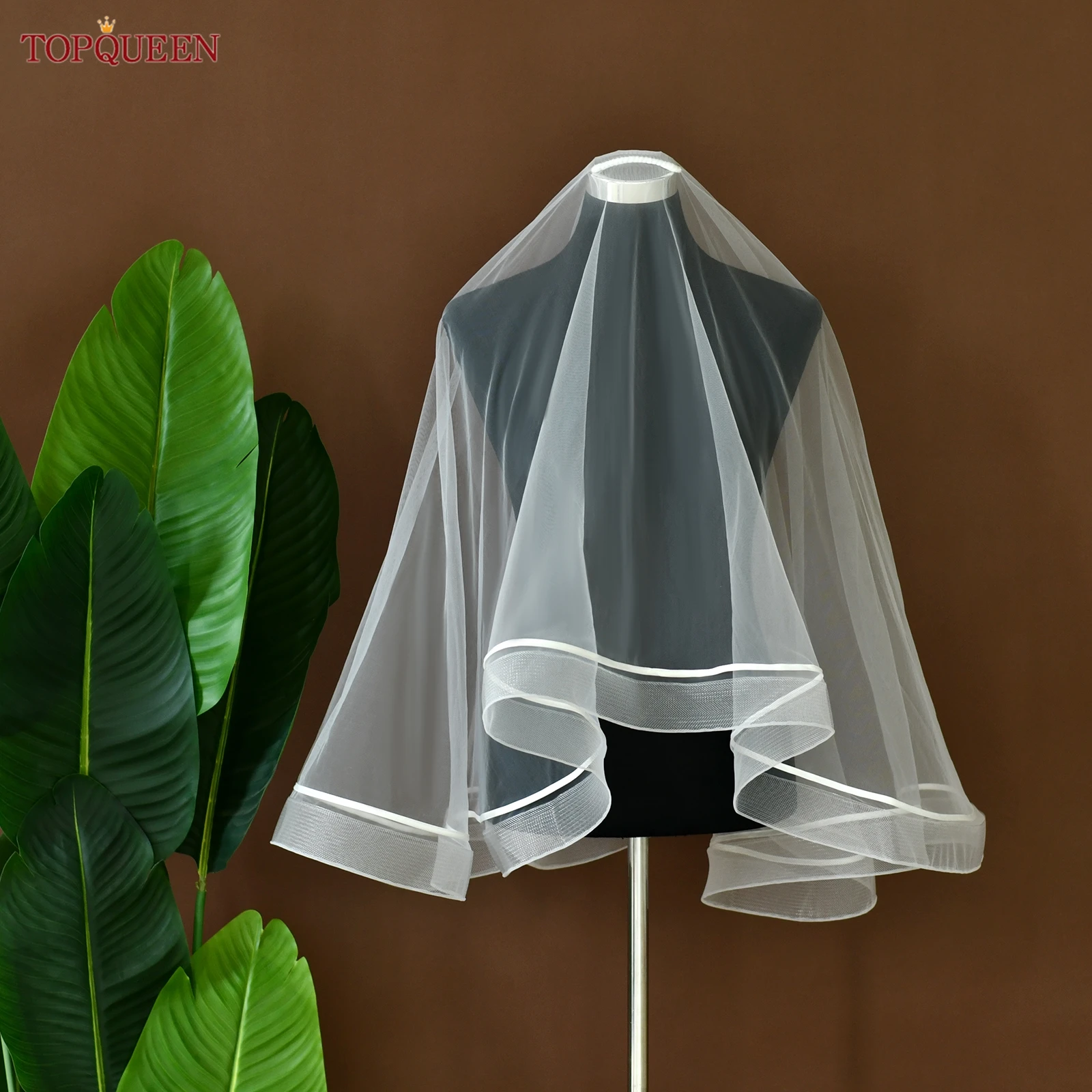 TOPQUEEN новая свадебная фата с широким краем ленты, короткая с румянами, фатиновая церковная свадебная фата с расческой, настраиваемая V299 TOPQUEEN новая свадебная фата с широким краем ленты, короткая с румянами, фатиновая церковная свадебная фата с расческой, настраиваемая V299