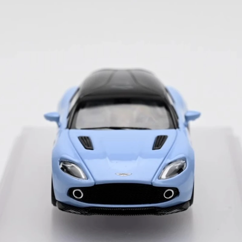 King modèle 1:64 Aston Martin Vanquish Zagato Pot d'argile jouets en alliage véhicule à moteur moulé sous pression modèle en métal cadeaux