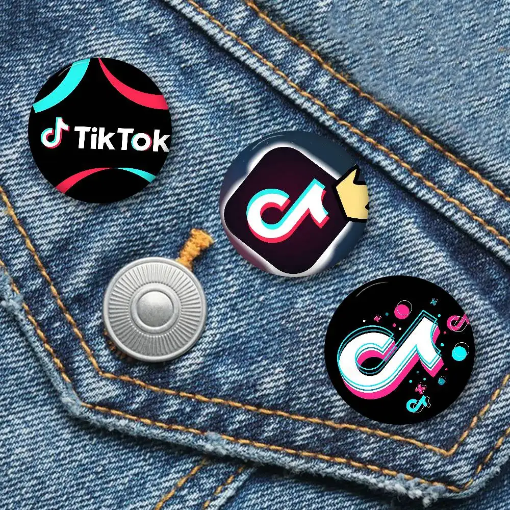 T-TikToks Logo Photo Brooches Creative Round Badge Gifts Pins 32/44/58mm