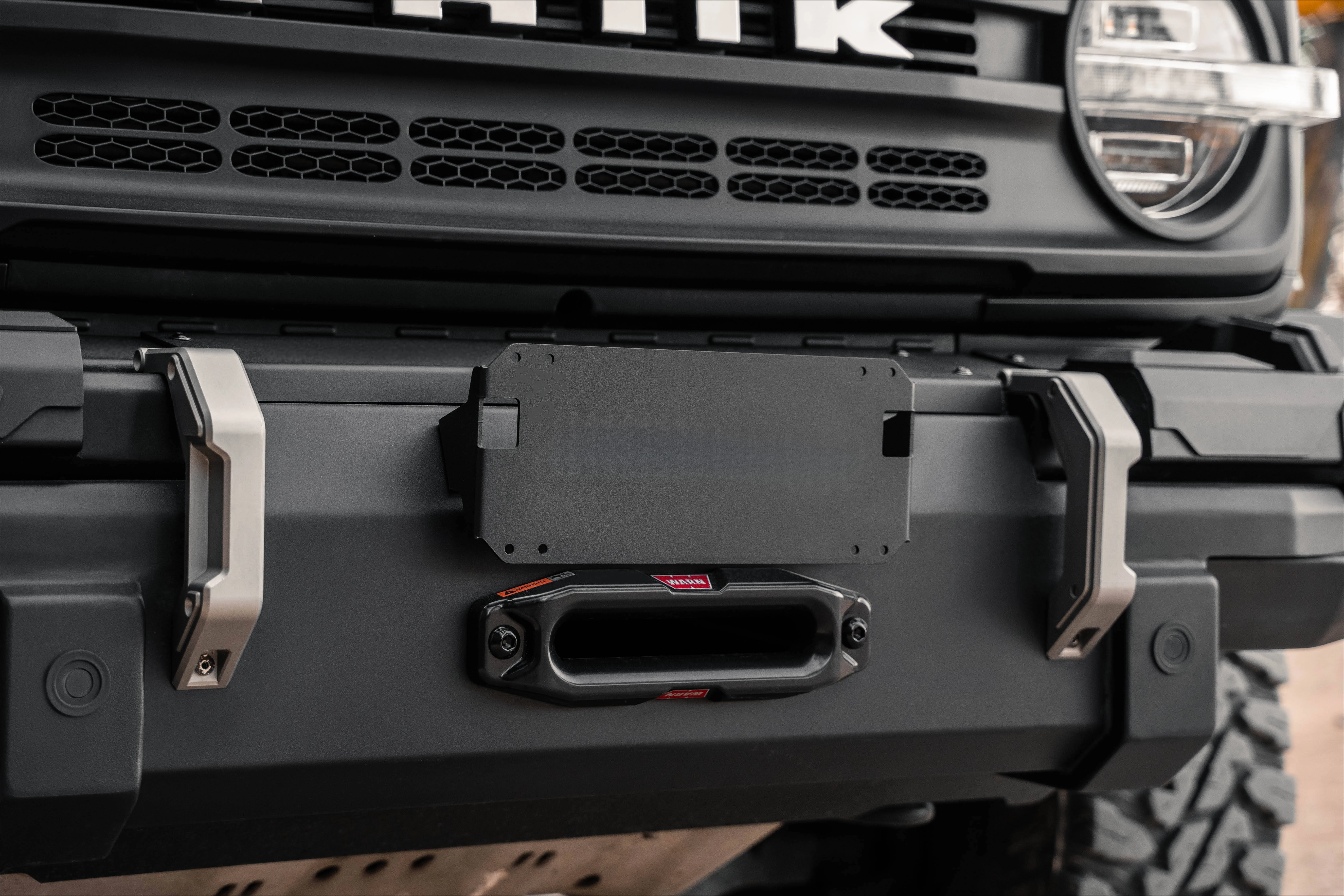 4x4 Off-road Car Accessories Front Steel Bumper Bull Bar Car Bumpers Rear Bumper Rear Bar for GWM Tank 300