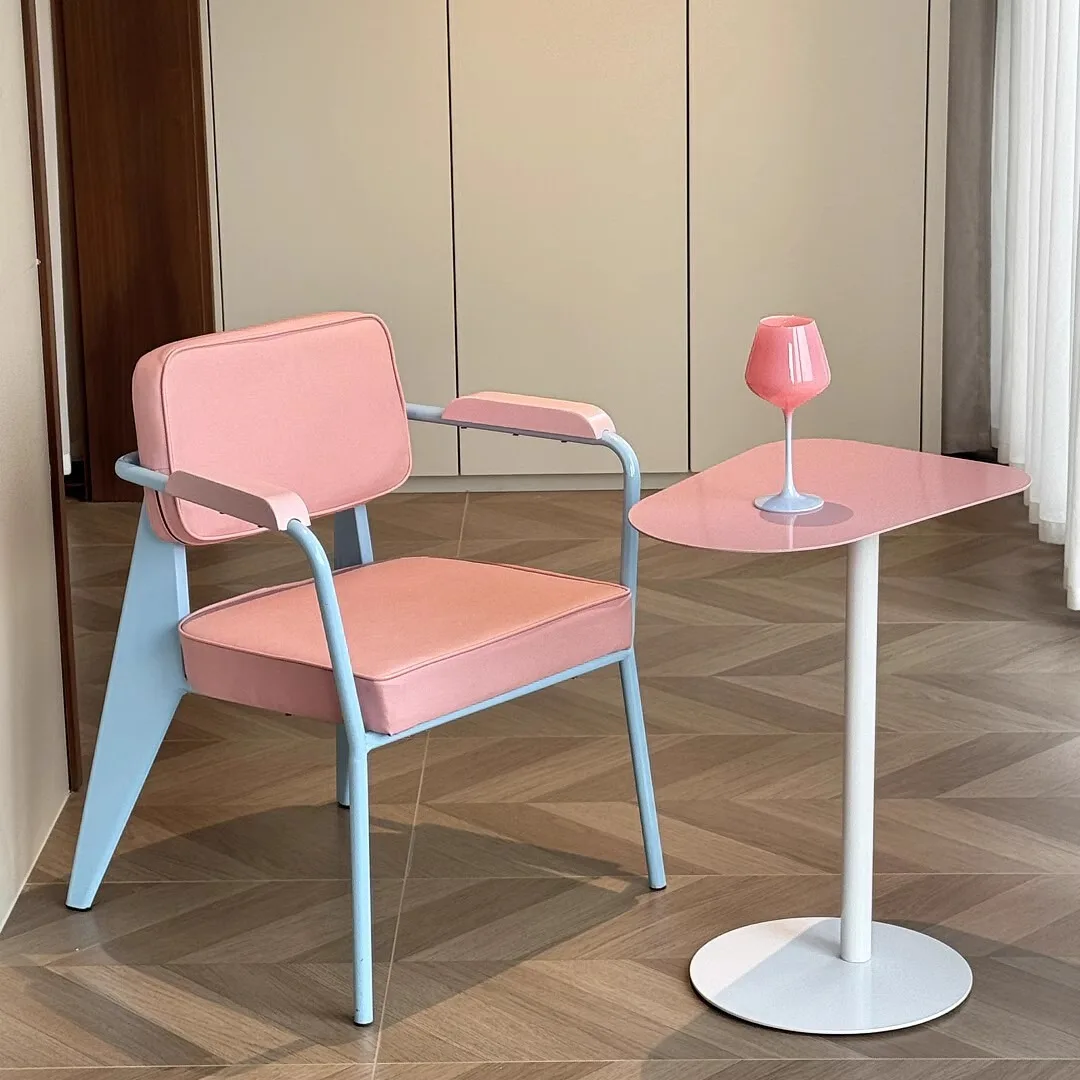 

Pink color scheme dining chair stool Italian style home backrest chair retro Internet celebrity sense