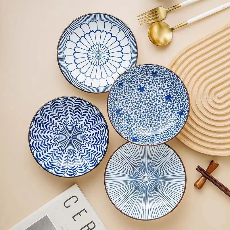 

Japanese Tableware Set Home Ceramic Plate Tableware Set Creative Simple and Delicate Round Snack Plate 4pcs