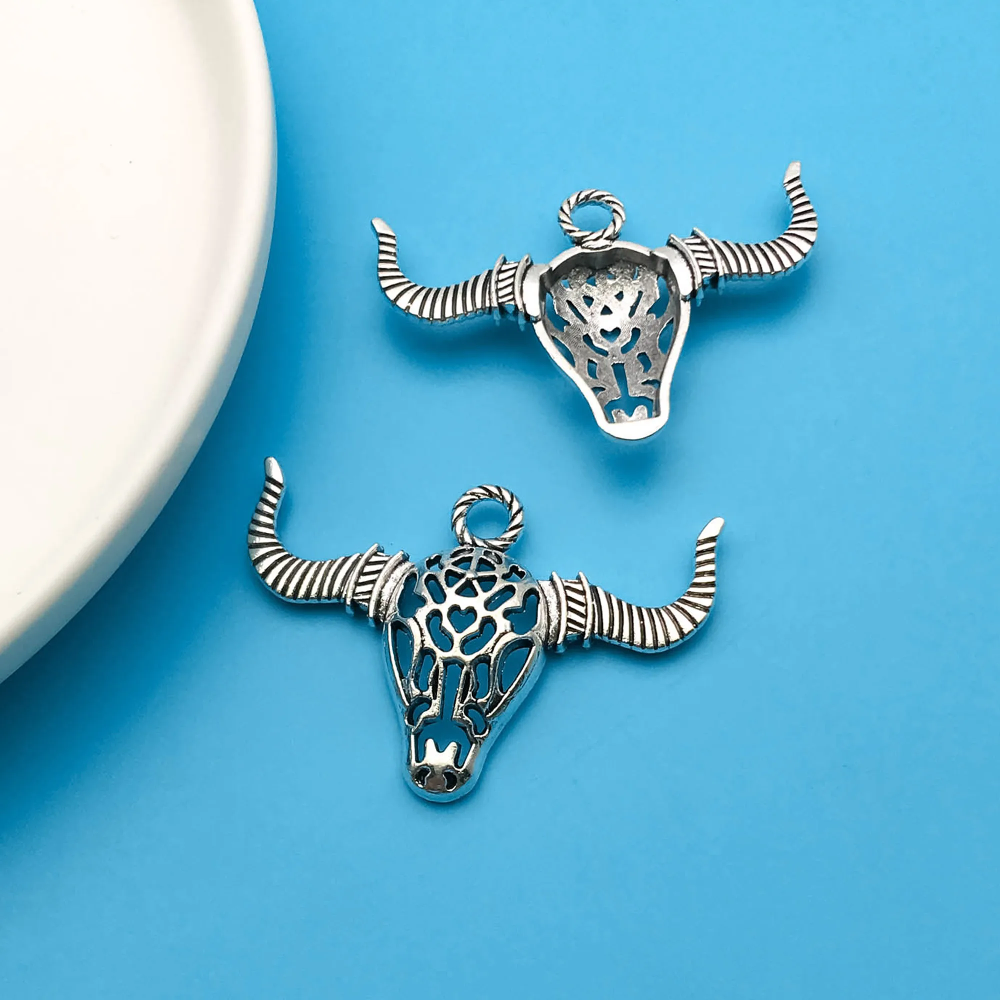 10pcs Antique Silvery Eid Al-Adha Bull Head Horn Charm Alloy Cartoon Animal Pendants For DIY Jewelry Making Crafting Accessory