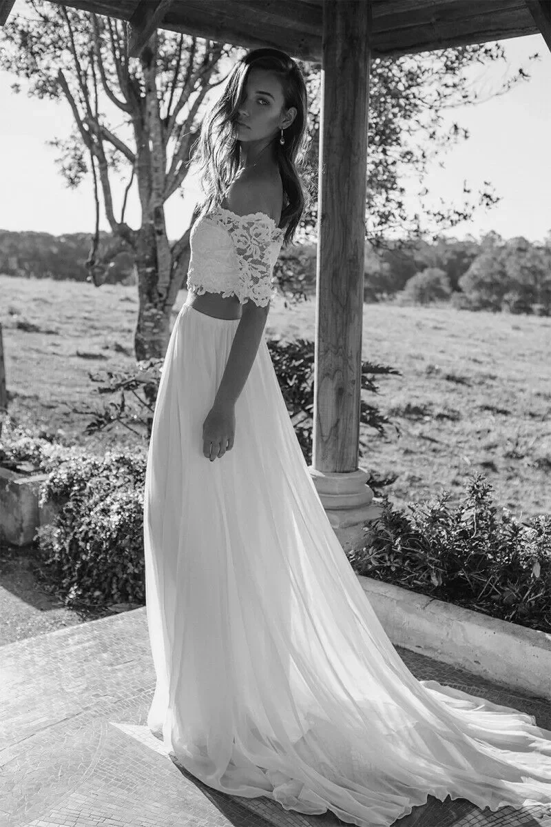 Stylish Boho Wedding Dresses Lace Short Sleeve Two Piece Wedding Dress Crop Top Chiffon Summer Beach Wedding Gowns