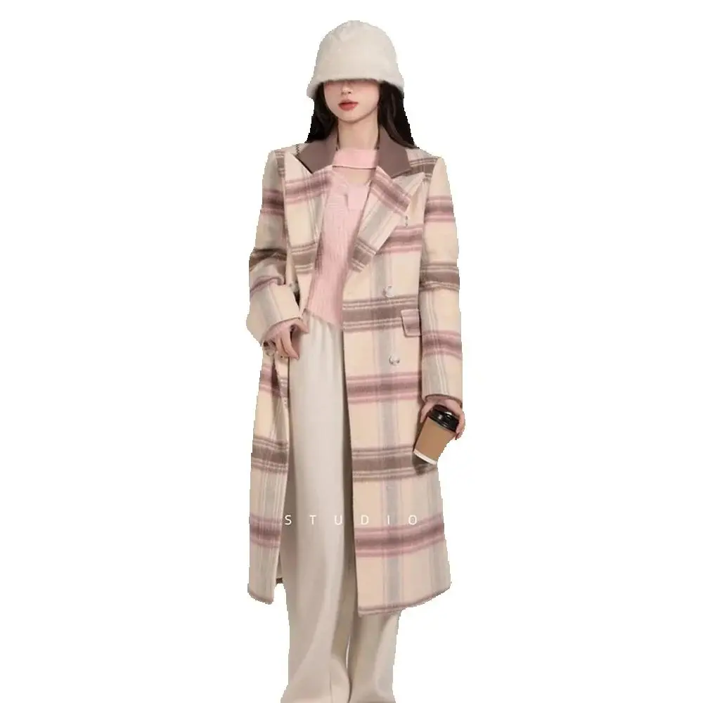 

Retro Plaid Double-breasted Woolen Coat In Autumn And Winter, Feminine Temperament, Long And High-grade Warm Woolen Coat Tide.