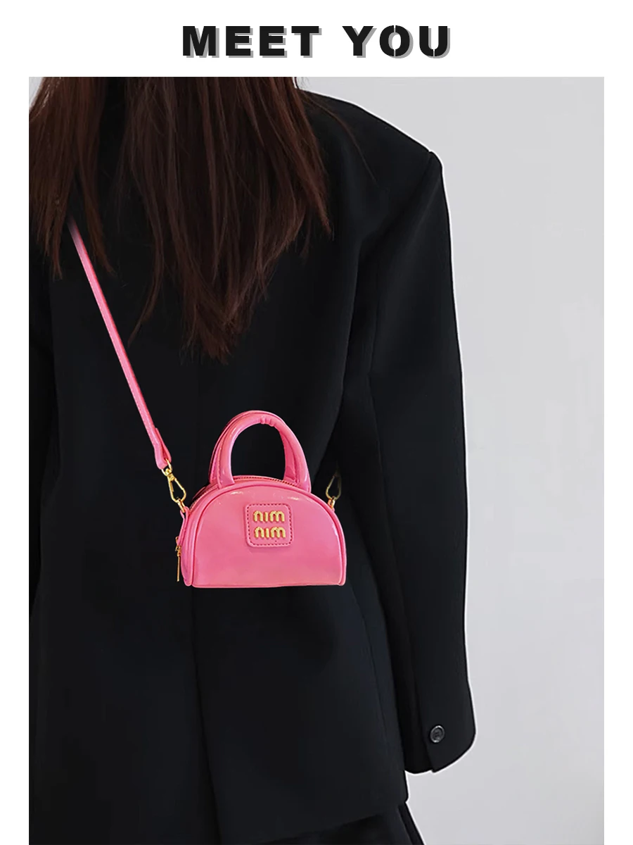 

Niche high-end designer bowling bag tide 2025 new fashion portable shoulder bag messenger bag shell bag lipstick bag key bag