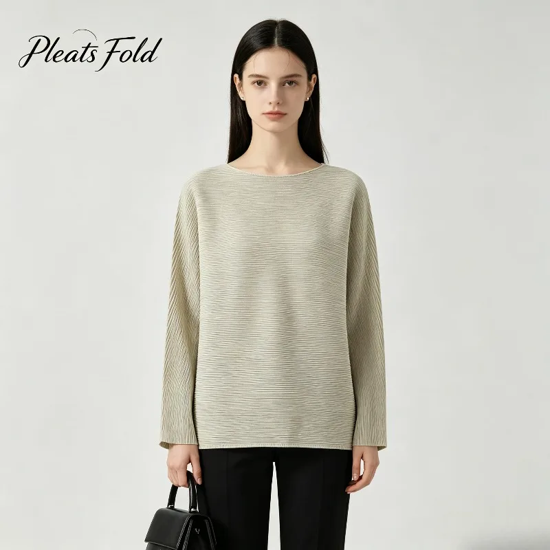 Miyake Pleated 2026 Autumn New Original French Style Vintage Long Sleeve T-Shirt Women's Round Neck Base Shirt Pleated Top Pleat