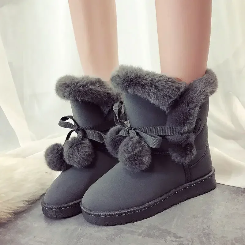 Kawaii Fashion 2024 Women's Snow Boots Cute Ladies Shoes New In Plush Hot Large Size Warm Protective Winter Footwear Novelty Y2k