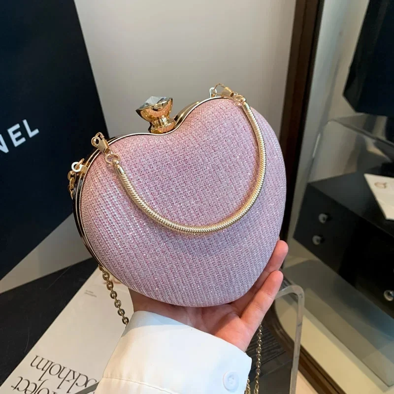 Evening Clutch Bag Women Bag Shiny Handbag Heart Shape Metal Clutches Bag Fashion Chain Shoulder Crossbody Bag Luxury Lady Purse