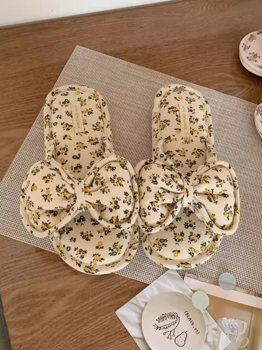 

Women's Bedroom Home Slippers Sweat Shoes Internet Indoor Household Floral Butterfly Bow Universal Linen Slippers