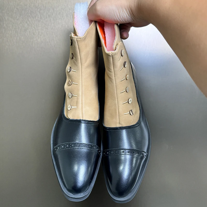 Retro Casual Pointed Men Chelsea Boots With Color Blocked Buttons Commuting High-Quality Fashionable Short Boots