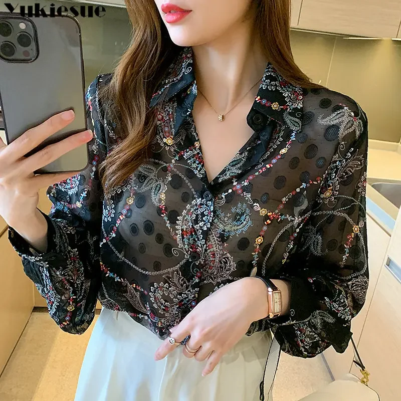 韓国ファッションプリント女性のシャツ刺繍プリント長袖気質シフォンシャツ 2025 春の新ルーズラペルトップ