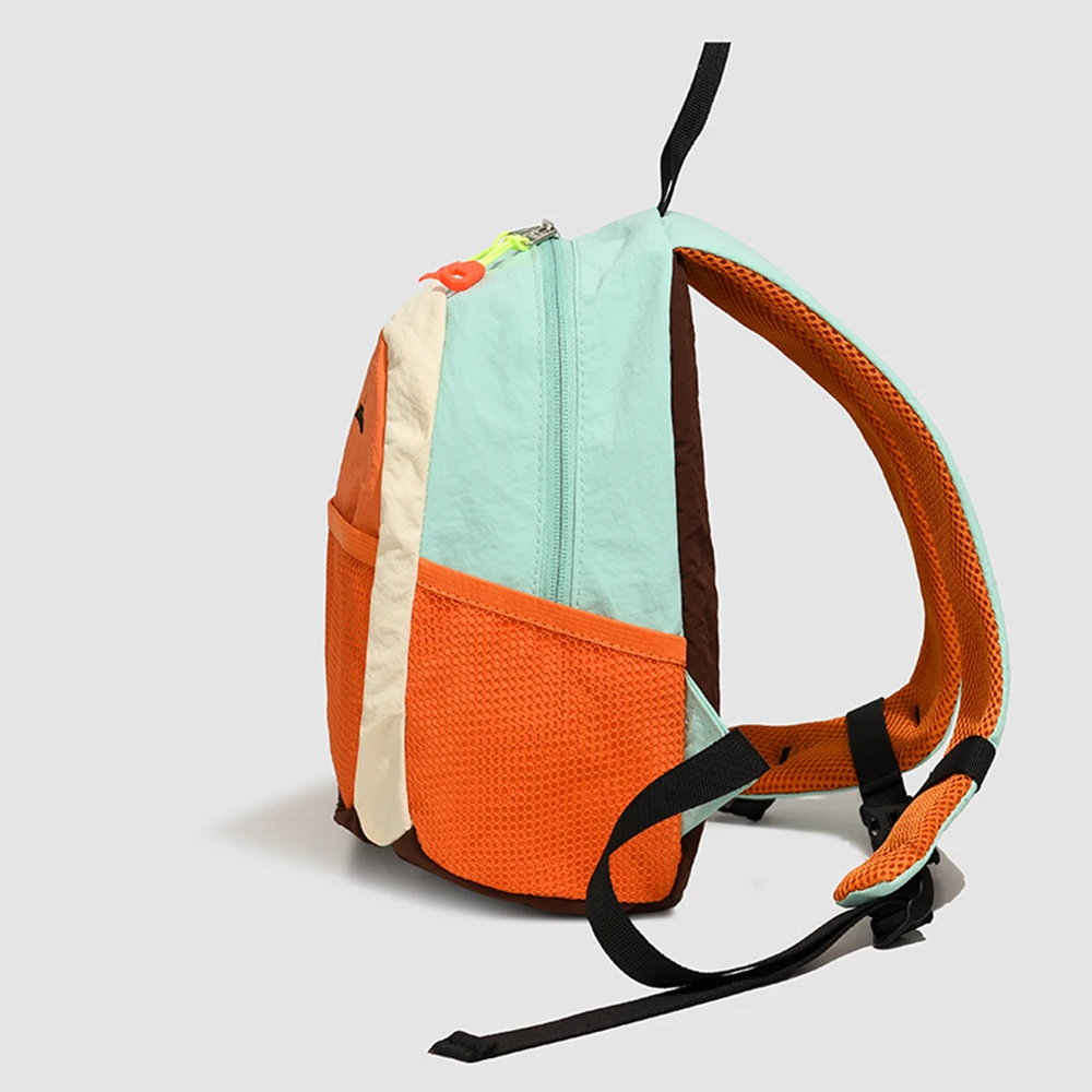 Color Block Mini Hiking Backpack, Light Nylon Daypack with Chest Buckle, Sturdy Bag for Outdoor Walks, Sports & Casual Daily Use