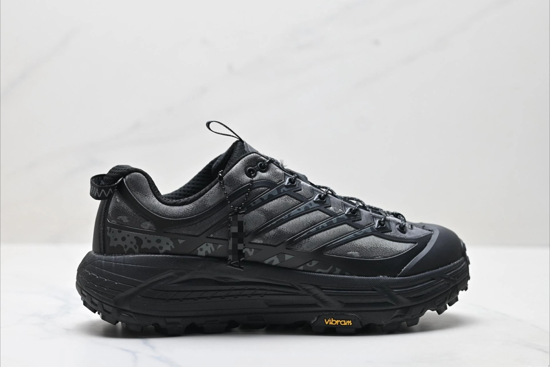 

luxury brand, off-road running shoes, men's and women's, top fitness outdoor shoes, neutral non-slip, walking and jogging shoes
