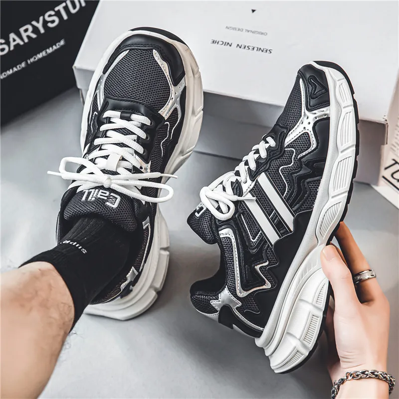 Thick-soled sports casual shoes Men's outdoor soft-soled breathable and comfortable light running shoes in spring and autumn