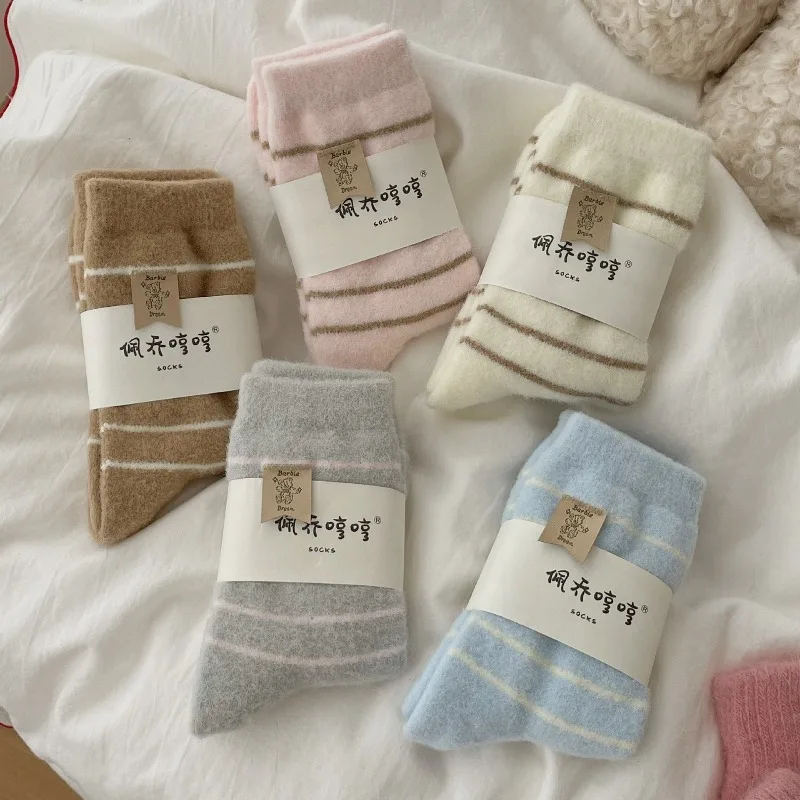 

5 Pairs 2025 Thick Soft Striped Fleece Girl School Mid-Calf Socks Fall Winter Warm Sleeping Cozy Socks Thermal Socks Wholesale