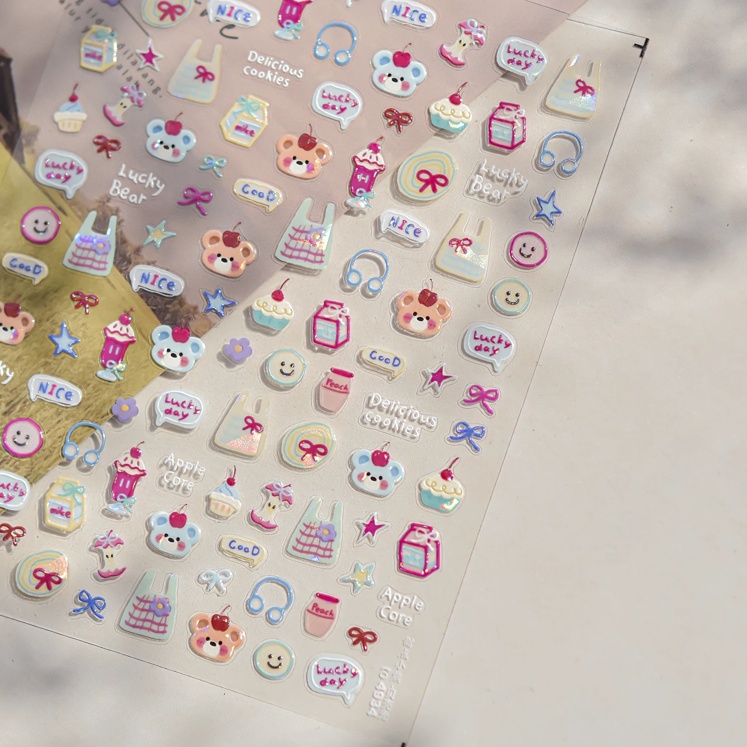 1PCS 귀여운 곰 케이크 5D 네일 스티커 만화 강아지 고양이 스티커 귀여운 동물 스티커 네일 아트 액세서리