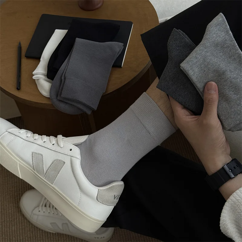 

Деловые носки 2025 года, осенние и зимние новые мужские носки до середины икры, дышащие хлопковые повседневные однотонные черные, белые, серые длинные носки
