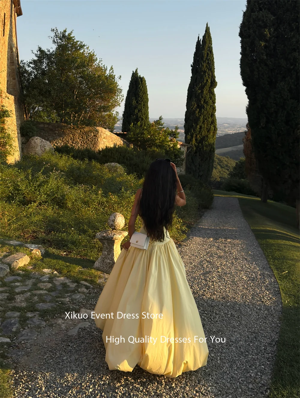 Xikuo 노란색 Strapless 이브닝 가운 Ruched Bodice Robe 칵테일 Femmes 하이 슬릿 라인 우아한 Vestidos Elegantes Customized