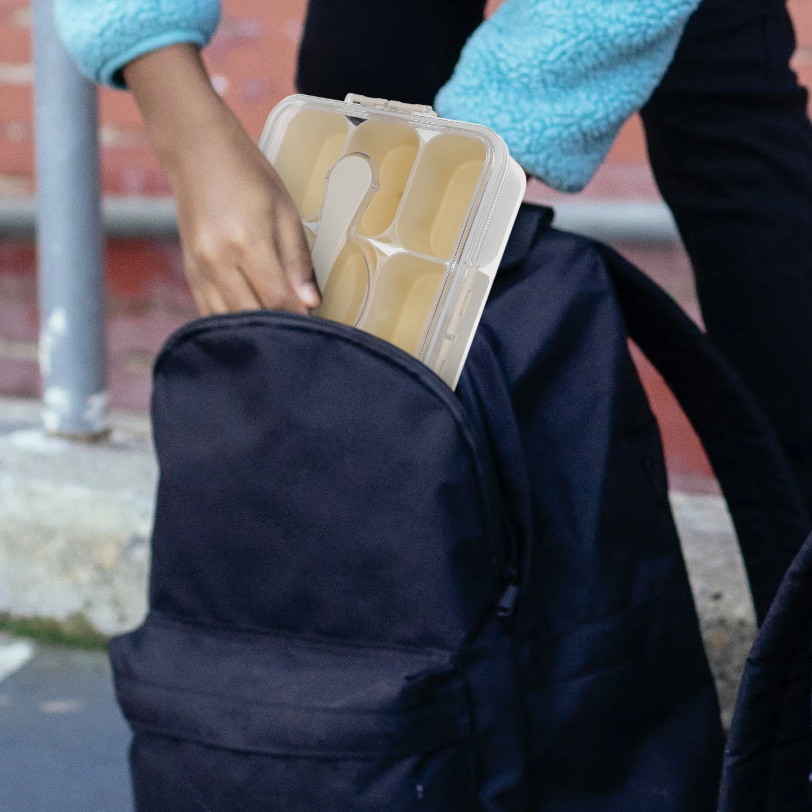 

Crisper Snack Containers 9 Compartments Food Storage Boxes Dried Fruit Case Portable Household Picnic Basket Fruit Tray