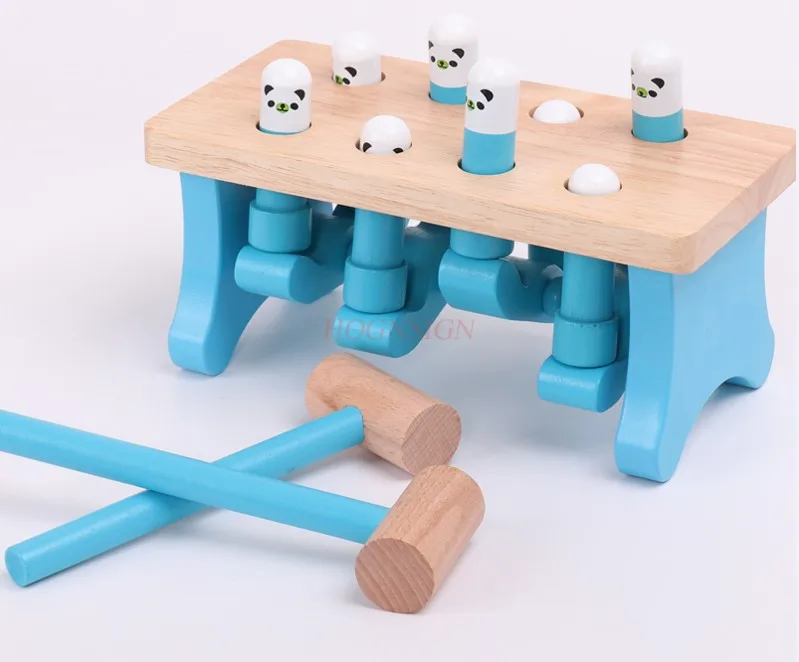 Desenvolvendo brinquedos educativos para crianças são beneficáveis para inteligência e brinquedos de mouse de campo de jogo