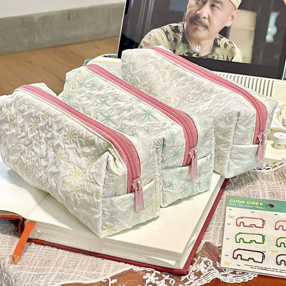 Nuovo simpatico astuccio per penne per studenti astuccio per matite di moda ad alta capacità borsa per la conservazione del dormitorio materiale scolastico per cancelleria per studenti