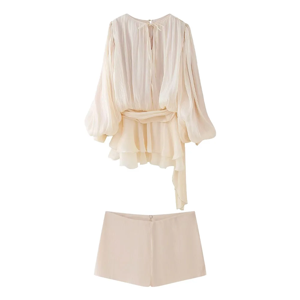 ملابس نسائية صيفية جديدة، شورت قصير بأكمام طويلة وأكمام طويلة وطيات لامعة