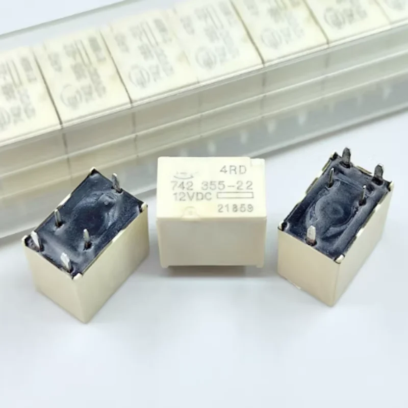 New 4RD 742 355-22 12VDC automotive high-beam light relay